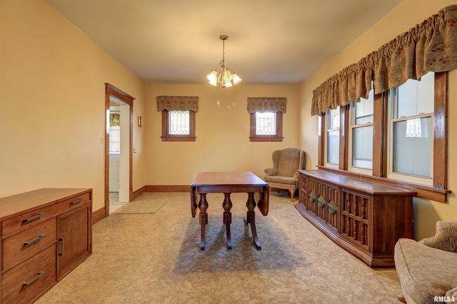 512 10 Th Ave S, House other with 3 bedrooms, 1 bathrooms and null parking in Clinton IA | Image 6