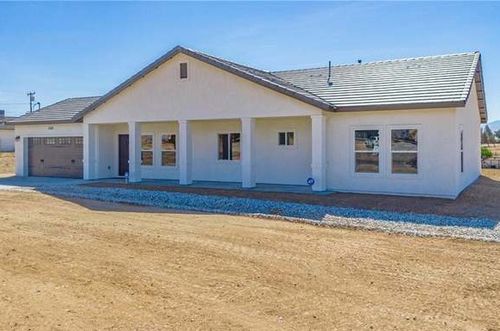 11843 Ivy Ave, Hesperia, CA, 92345 | Card Image