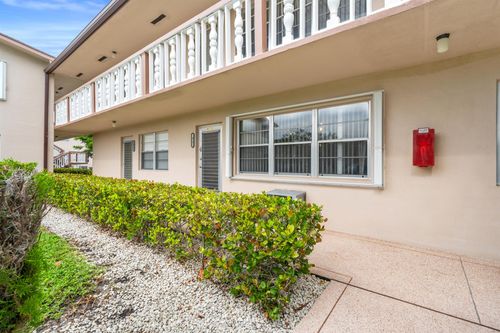419 Chatham U, West Palm Beach, FL, 33417-1865 | Card Image