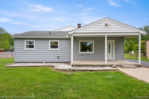 40755 Judd Rd, Sumpter Township, MI, 48111-9193 | Card Image