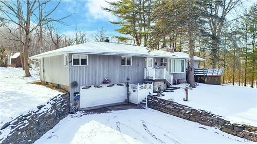 20 Cascade Dr, New Hartford, NY, 13413-4000 | Card Image