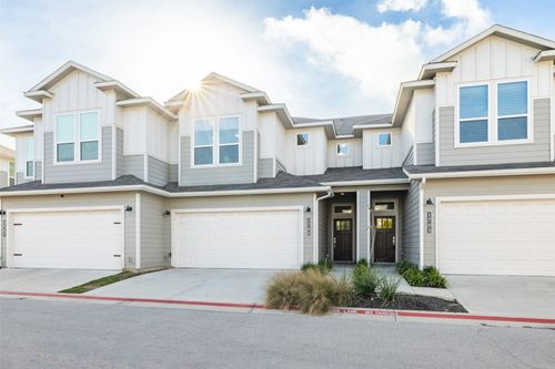 21-1705 Roseburg Dr, Austin, TX, 78754-1502 | Card Image