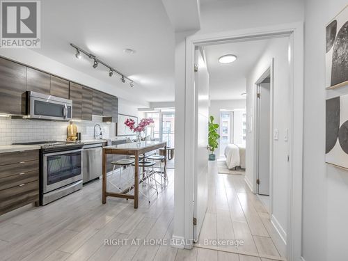 1622-525 Adelaide St W, Toronto, ON, M5V0N7 | Card Image