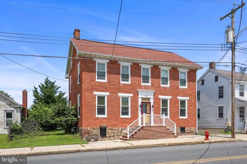 129 W King St, LITTLESTOWN, PA, 17340-1405 | Card Image