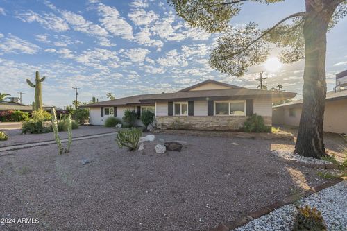 4831 N 82nd St, Scottsdale, AZ, 85251-1754 | Card Image
