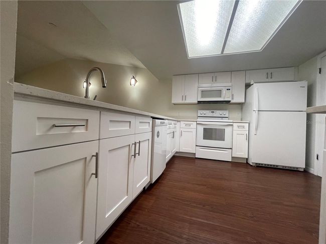 18302 Aintree Ct, House other with 2 bedrooms, 2 bathrooms and null parking in TAMPA FL | Image 26