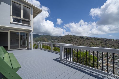 1671 Kanalui St, Honolulu, HI, 96816-1831 | Card Image