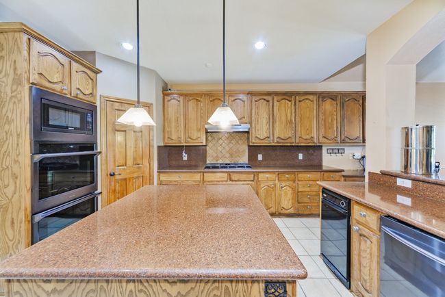 13269 Moonlake Way, House other with 5 bedrooms, 5 bathrooms and null parking in Haslet TX | Image 29