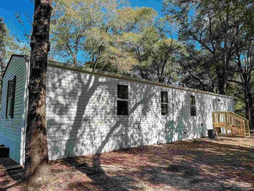 4404 Conifers St, Milton, FL, 32583-8962 | Card Image