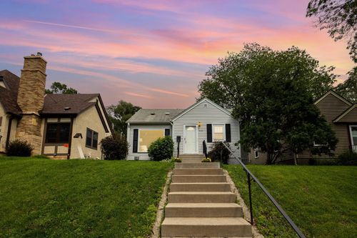 5155 Elliot Ave, Minneapolis, MN, 55417-1737 | Card Image