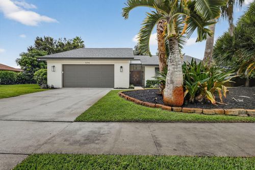 11294 Pine Valley Dr, Wellington, FL, 33414-5816 | Card Image