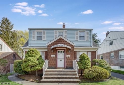 257 Luddington Ave, Clifton, NJ, 07011-3133 | Card Image