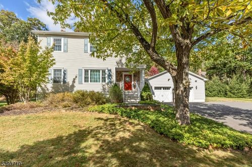 2111 Washington Valley Rd, Martinsville, NJ, 08836-2014 | Card Image