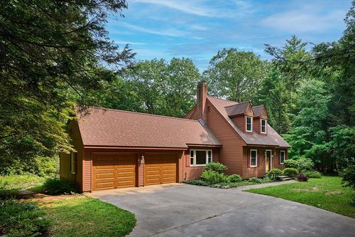 166 Rocks Rd, West Hatfield, MA, 01088-9522 | Card Image