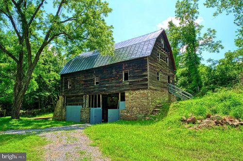 18 Old Mill Rd, WASHINGTON, VA, 22747 | Card Image