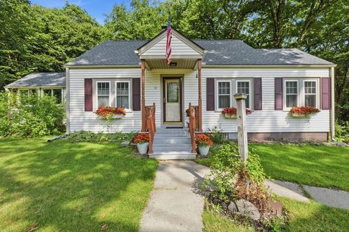 43 Birches Rd, Hubbardston, MA, 01452-1626 | Card Image