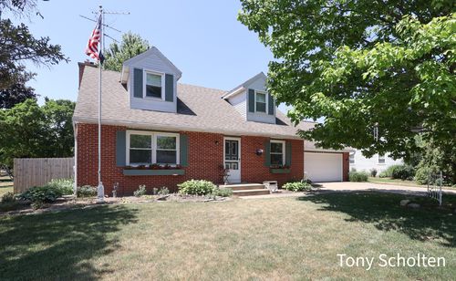 8179 Mellowwood Dr, Jenison, MI, 49428-8528 | Card Image