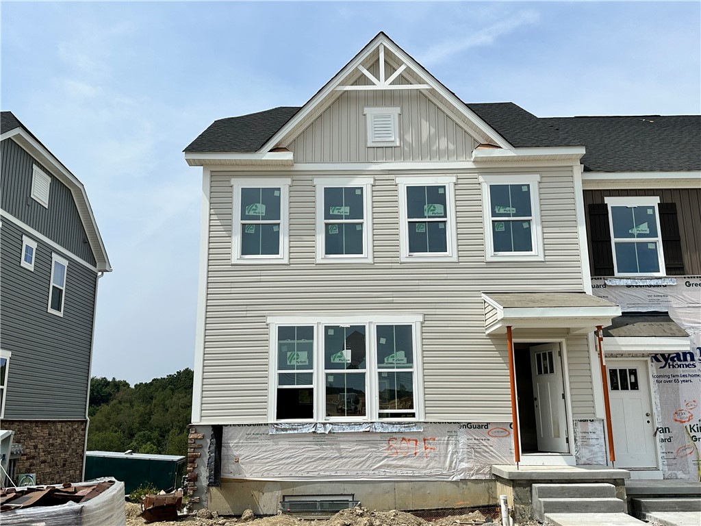 Nolan Cir, Cranberry Township, PA 16066