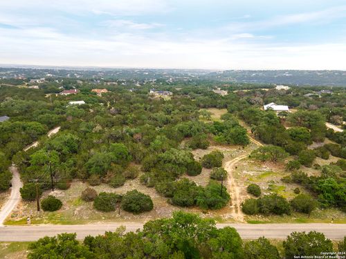 5028 Tanglewood Trl, Spring Branch, TX, 78070-2102 | Card Image