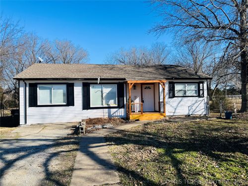 1805 Osage St, Skiatook, OK, 74070-2396 | Card Image