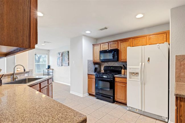 25430 Twister Trl, House other with 4 bedrooms, 3 bathrooms and 2 parking in Spring TX | Image 18