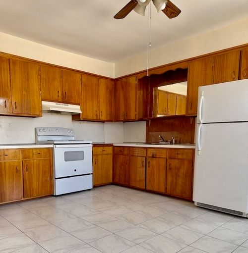 2-69 Washington St, Peabody, MA, 01960-5912 | Card Image