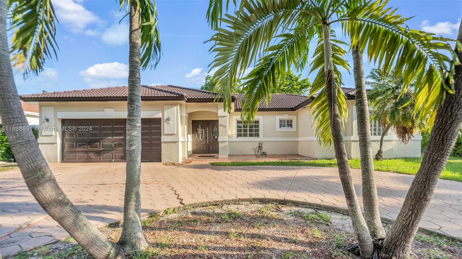 162nd Ter, Hialeah, FL 33018