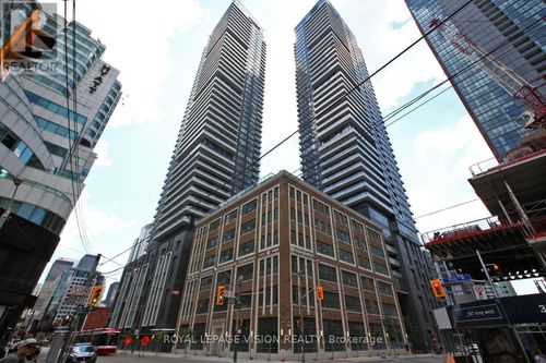 115 Blue Jays Way Street, Toronto (Waterfront Communities), ON, M5V0N4 | Card Image