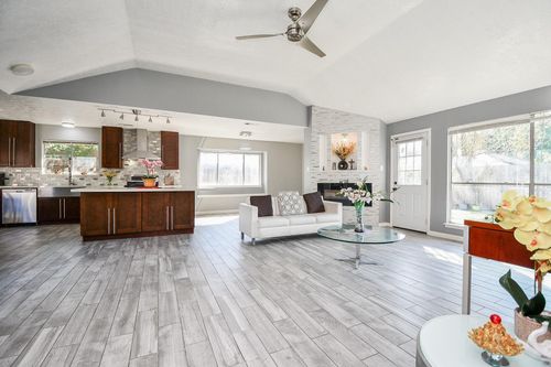2115 Barrington Ct, Sugar Land, TX, 77478 | Card Image