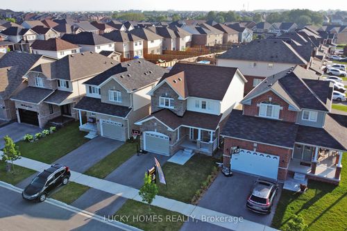 1502 Dunedin Cres, Oshawa, ON, L1K0T9 | Card Image