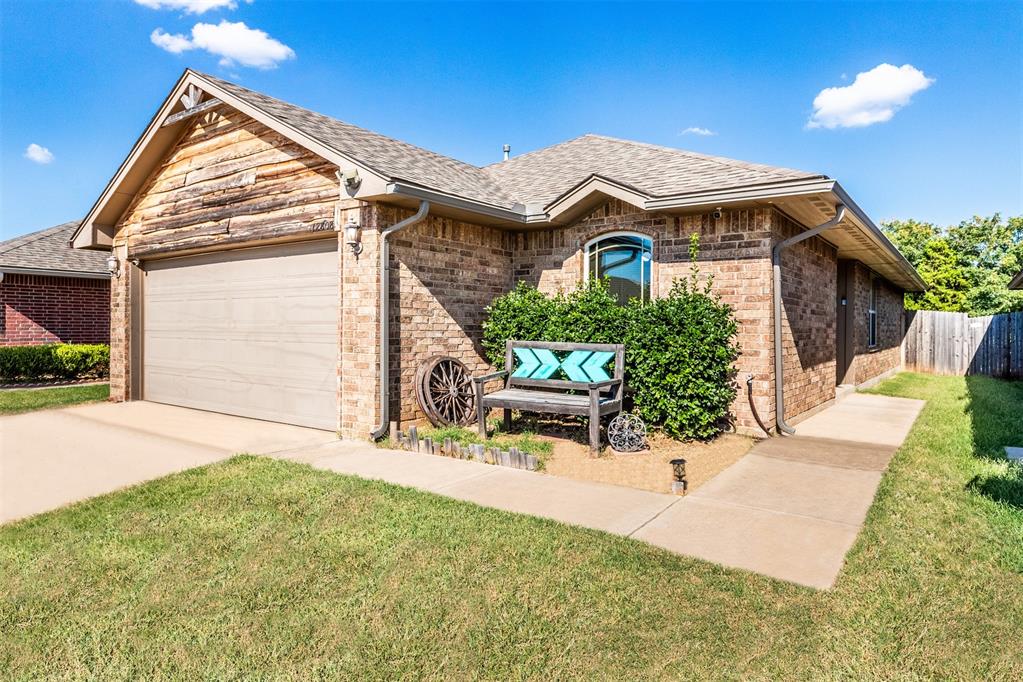 Heritage Oaks Dr, Oklahoma City, OK 73120