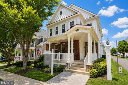 17601 Marbury St, ROUND HILL, VA, 20141-2183 | Card Image