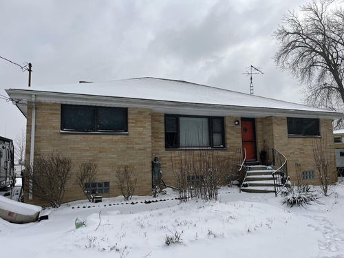 9851 Lakeshore Drive, Pleasant Prairie, WI, 53158 | Card Image