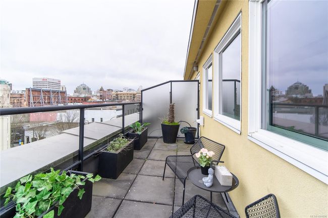 317 - 599 Pandora Ave, Condo with 1 bedrooms, 2 bathrooms and 1 parking in Victoria BC | Image 31