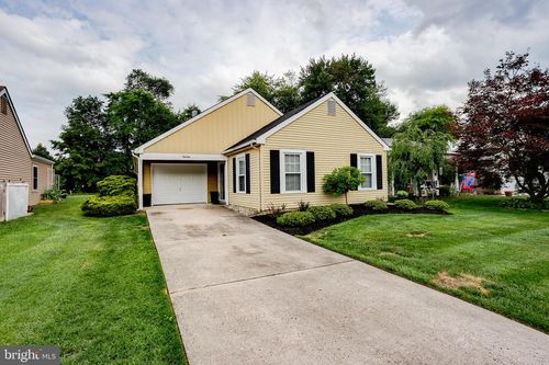 58 Sheffield Pl, Southampton, NJ, 08088-1349 | Card Image