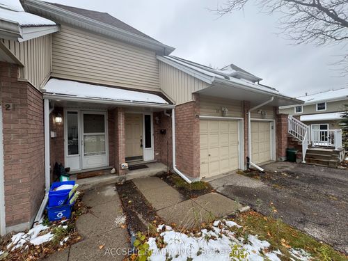 23-240 Highland Cres, Kitchener, ON, N2M5M6 | Card Image