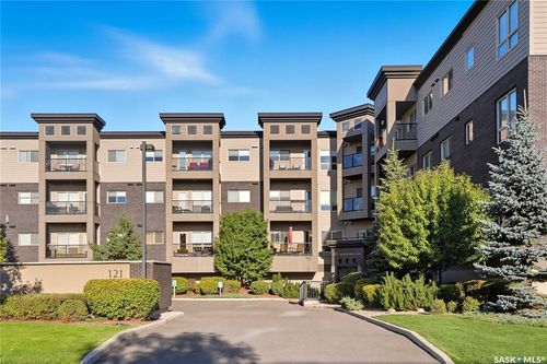 323-121 Willowgrove Cres, Saskatoon, SK, S7W0R1 | Card Image
