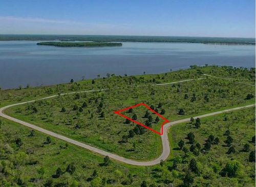 9108 W Shoreline Dr, Kemp, TX, 75143 | Card Image