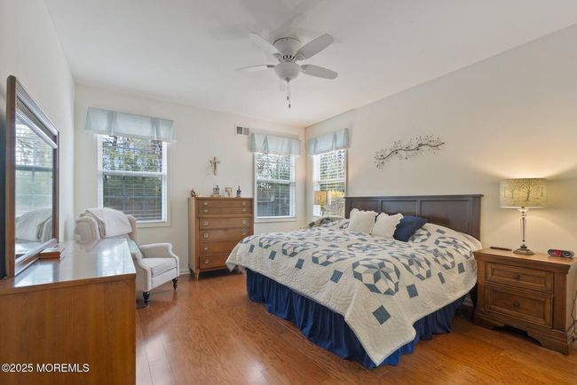 50 Little Leaf Ln, Home with 3 bedrooms, 3 bathrooms and null parking in Howell NJ | Image 18