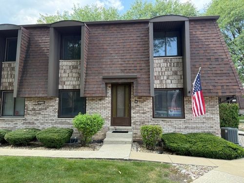 15802 Laramie Avenue, Oak Forest, IL, 60452 | Card Image
