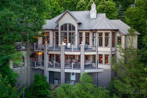 285 Wetherley, Boone, NC, 28607-7983 | Card Image