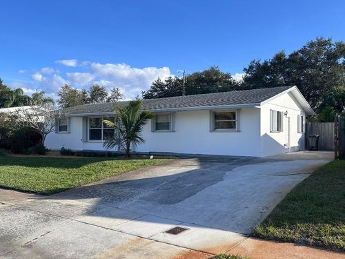 14 Ridgewood Cir, Tequesta, FL, 33469-2604 | Card Image