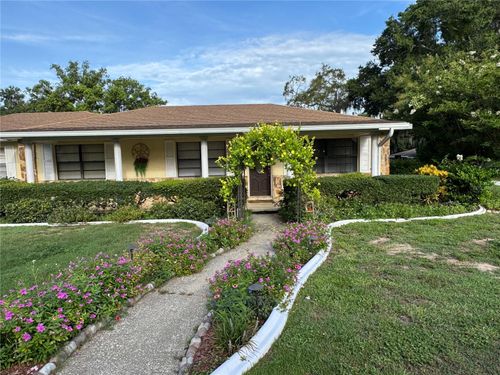 200 S Main Ave, MINNEOLA, FL, 34715-7998 | Card Image