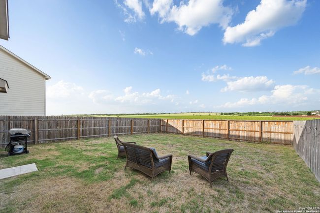 10707 Sweepback Trail, House other with 4 bedrooms, 3 bathrooms and null parking in Converse TX | Image 14