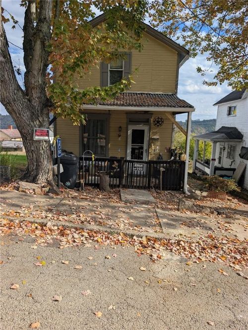 818 Shady Ave, Charleroi, PA, 15022-1860 | Card Image