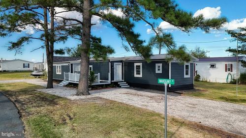 25861 Mahogany St, MILLSBORO, DE, 19966-6562 | Card Image