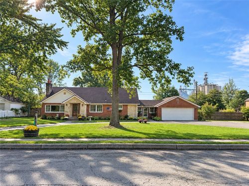 237 S State, Verona, OH, 45378 | Card Image