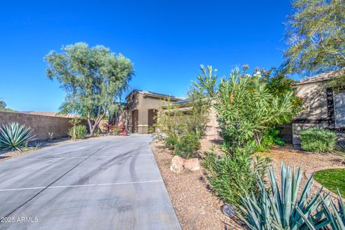 1573 S 237th Ave, Buckeye, AZ, 85326-3633 | Card Image