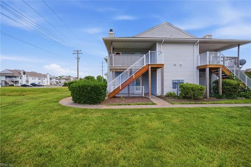 514 Summit Ct, Virginia Beach, VA, 23462-1682 | Card Image
