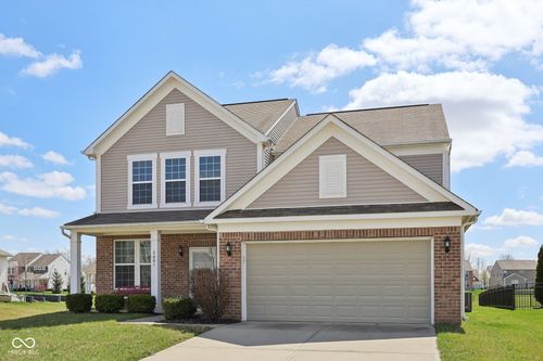 6681 Keepsake Dr, Whitestown, IN, 46075-6203 | Card Image